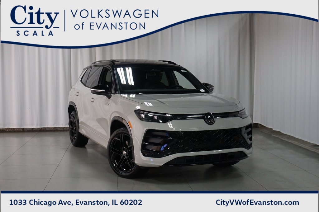 2026 Volkswagen Tiguan SE R-LINE BLACK's photo