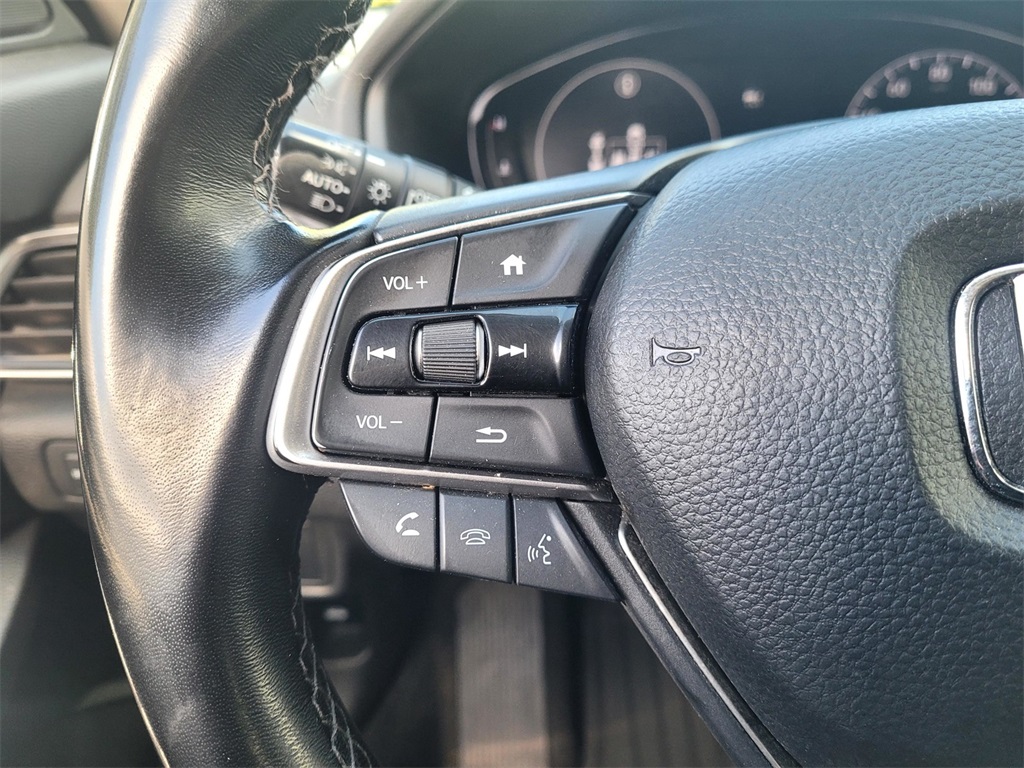 2022 Honda Accord Touring 2.0T photo 24