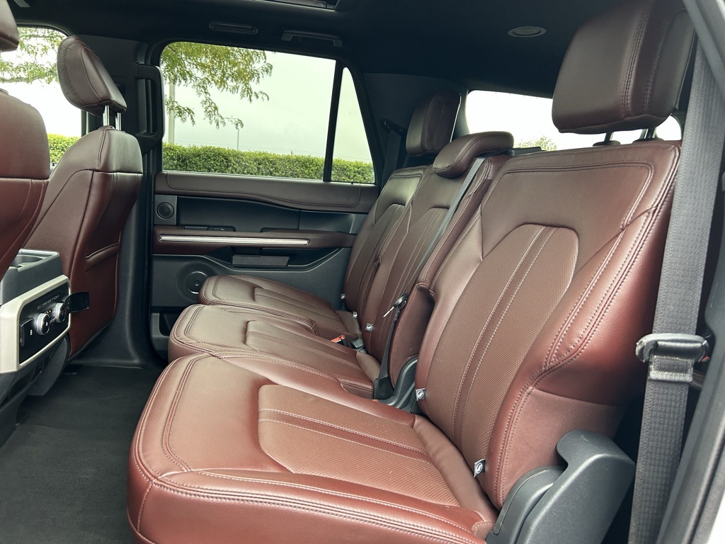 2024 Ford Expedition MAX Limited photo 27