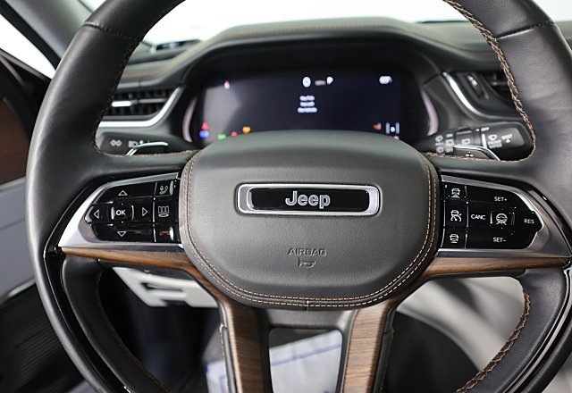 2021 Jeep Grand Cherokee L Summit photo 40