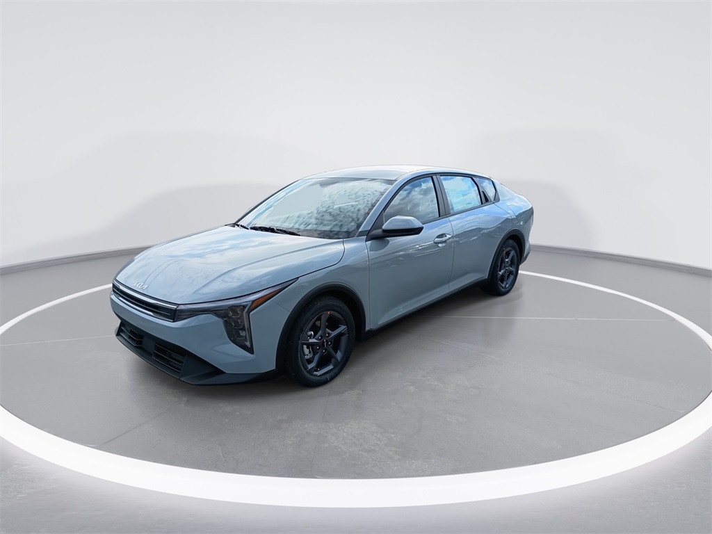 2025 Kia K4 LXS photo 4