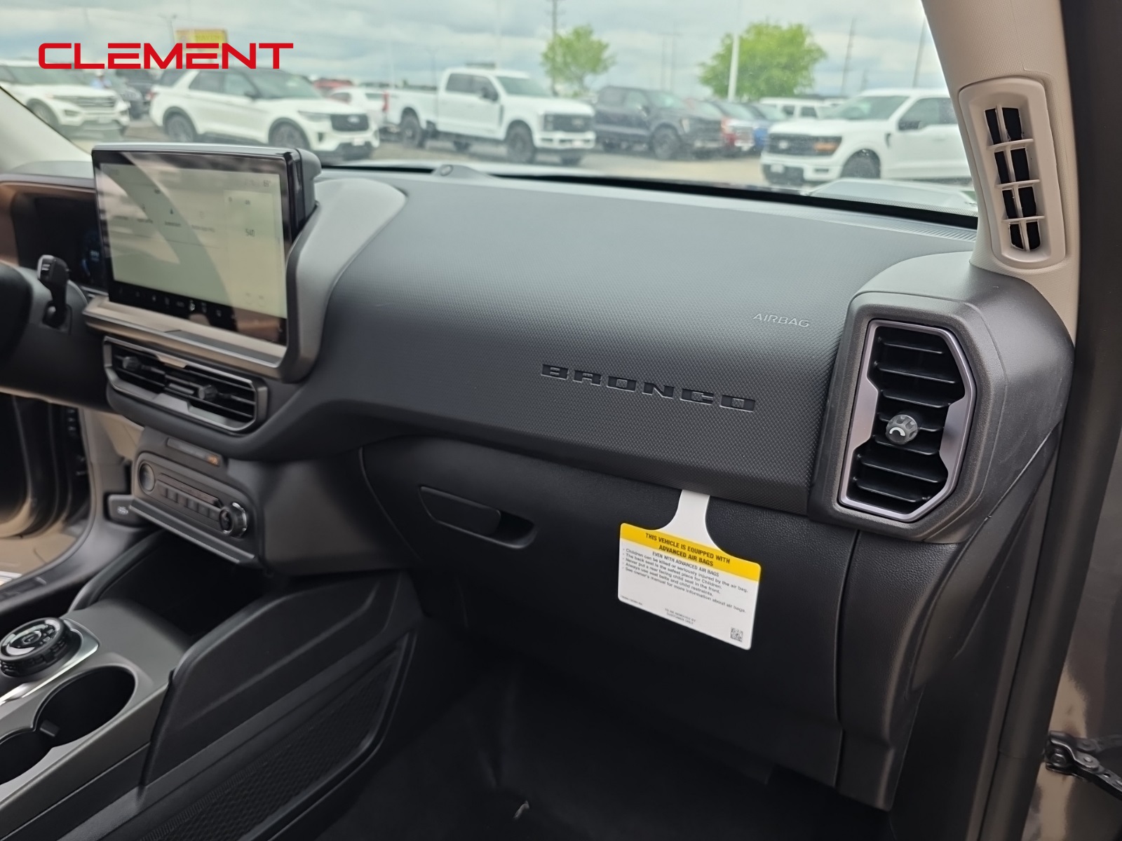 2025 Ford Bronco Sport Outer Banks photo 28