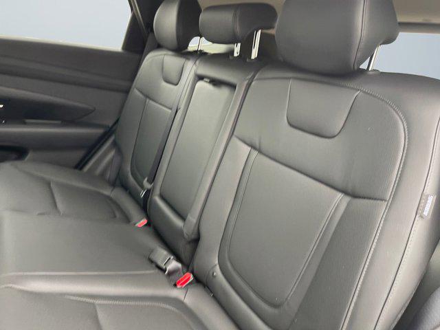 2025 Hyundai Tucson Hybrid SEL Convenience photo 12