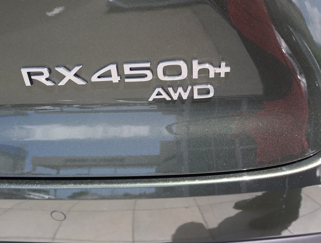 2025 Lexus RX 450h+ Luxury AWD photo 18