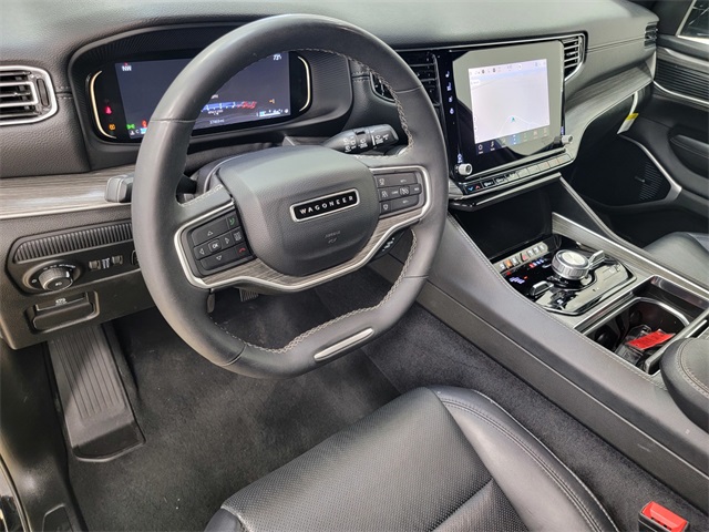 2024 Jeep Wagoneer Series III photo 12