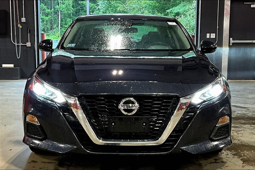 Used 2022 Nissan Altima SV with VIN 1N4BL4DV3NN349487 for sale in Swanzey, NH
