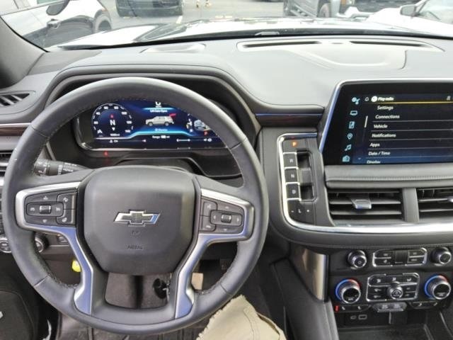 2024 Chevrolet Tahoe Z71 photo 2
