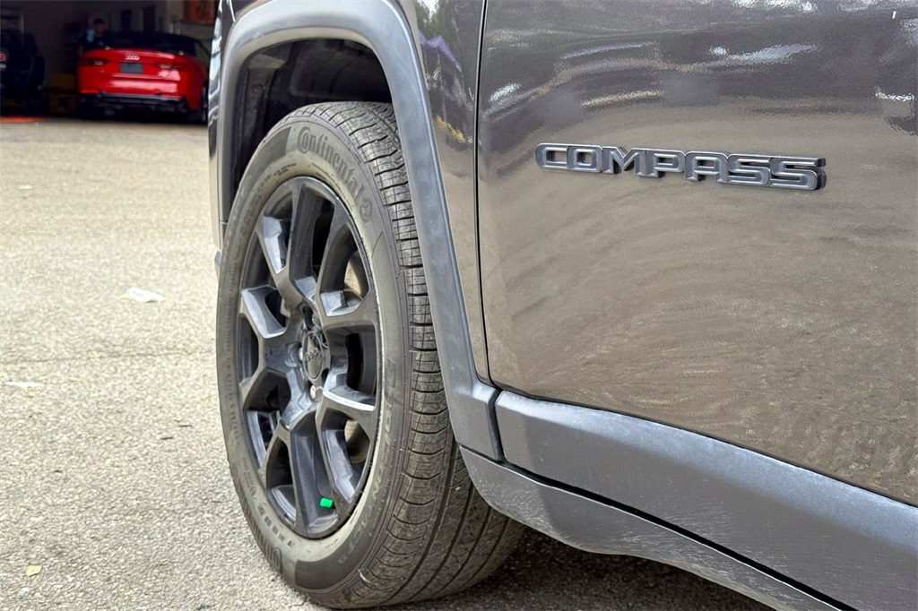 2022 Jeep Compass Altitude photo 7