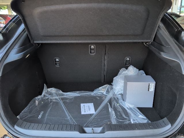 2025 Mazda CX-30 2.5 S Premium photo 16