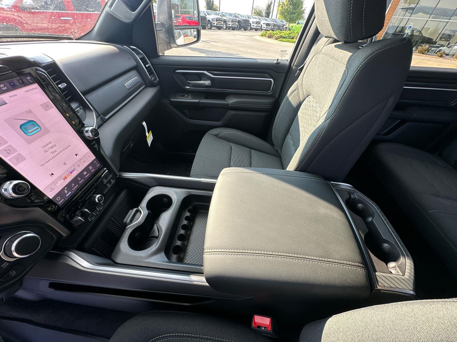 2026 Ram 1500 Big Horn photo 23