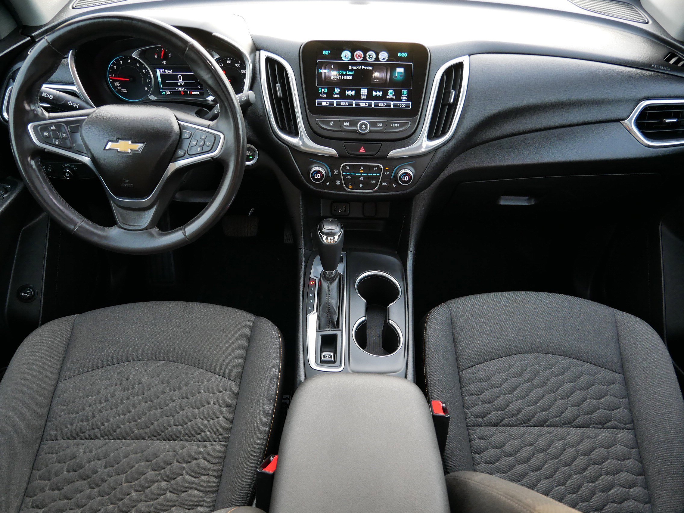 2018 Chevrolet Equinox LT photo 10