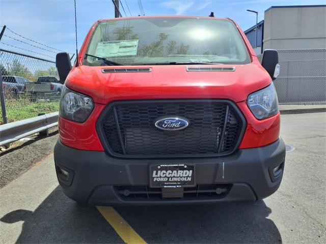 2025 Ford Transit photo 6