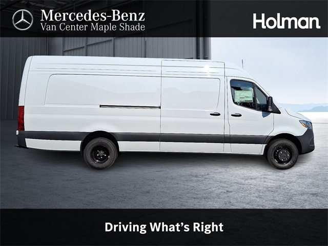 2025 Mercedes-Benz Sprinter Cargo Van Base's photo
