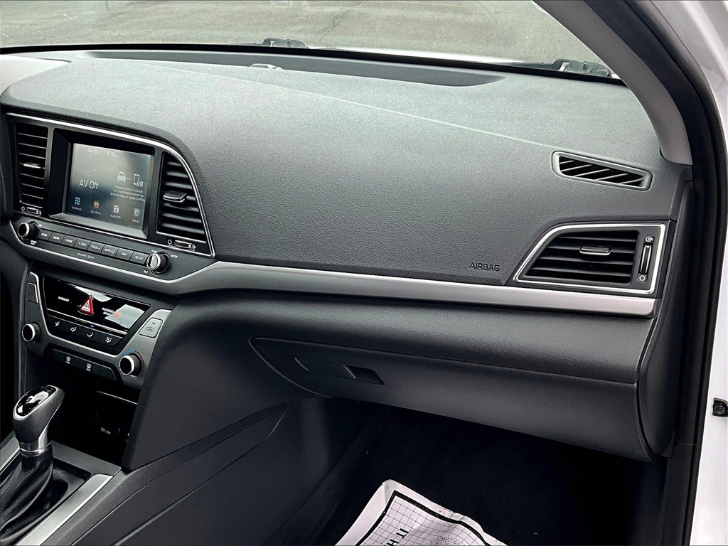 2018 Hyundai Elantra SEL photo 10