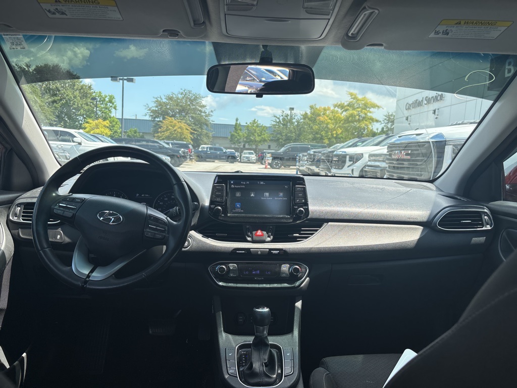 2018 Hyundai Elantra GT Base photo 31
