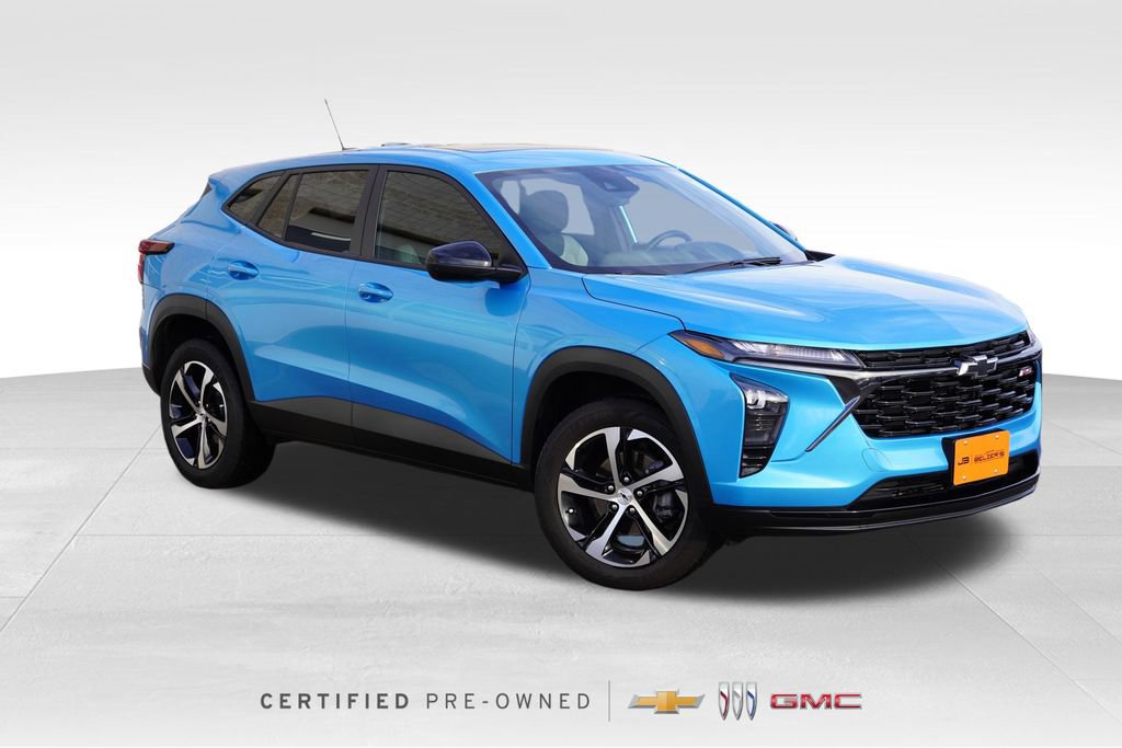 2025 Chevrolet Trax RS's photo