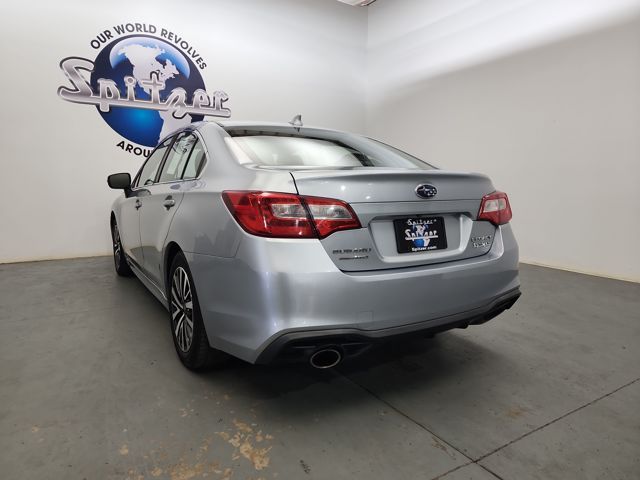 2019 Subaru Legacy 2.5i Premium photo 4