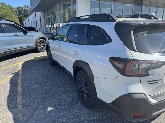 2024 Subaru Outback Onyx Edition photo 4