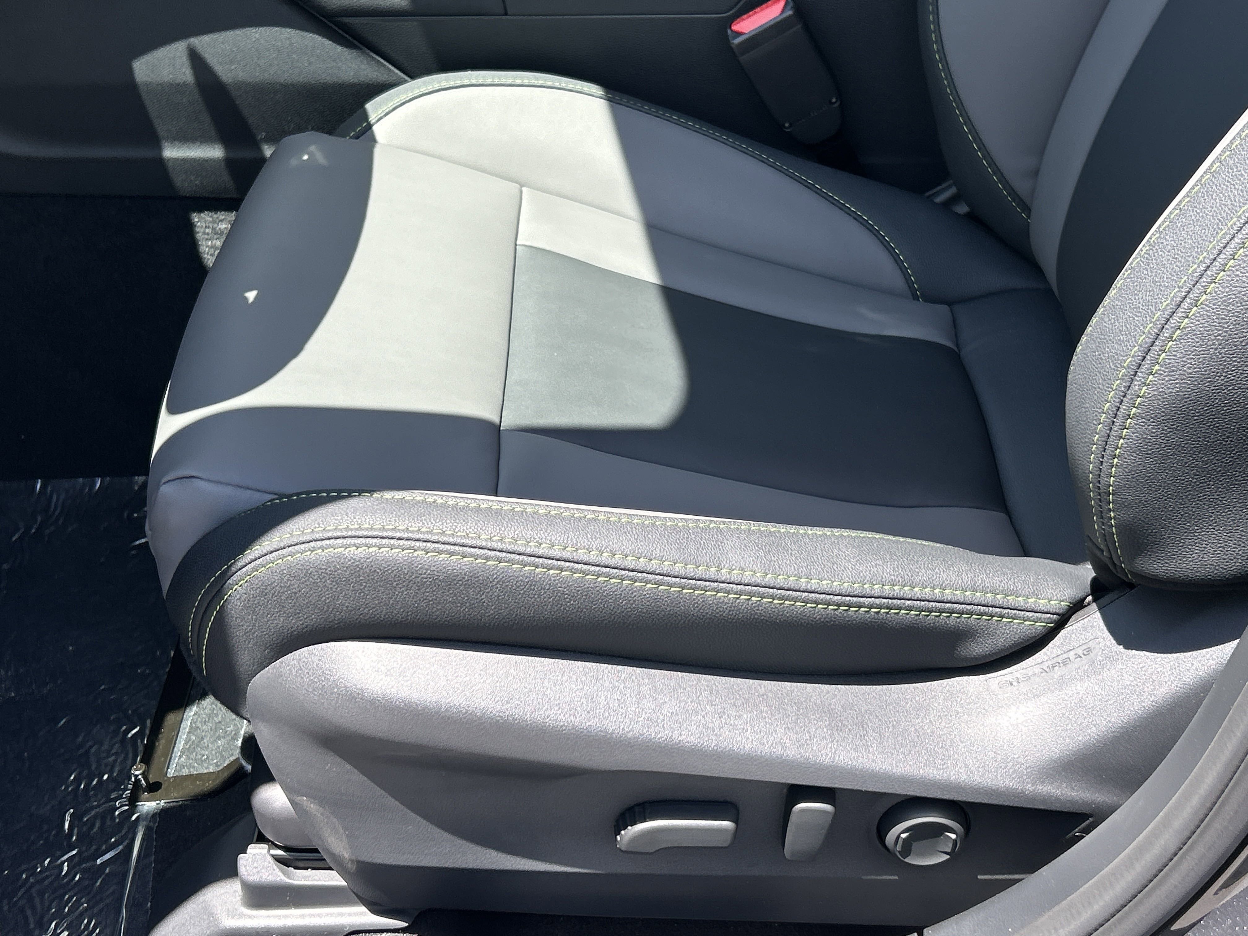 2025 Subaru Outback Onyx Edition photo 3