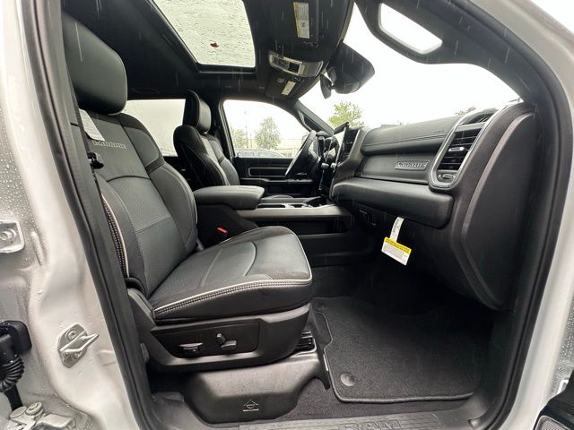 2026 Ram 2500 Laramie photo 30