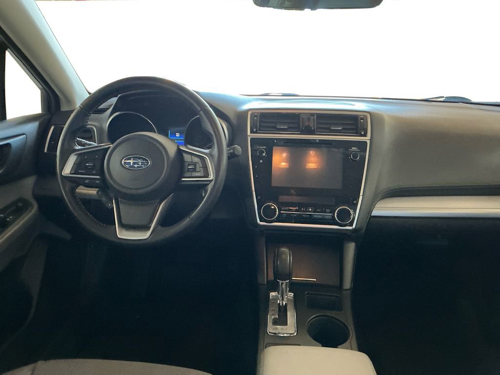 2018 Subaru Outback 2.5i Premium photo 7