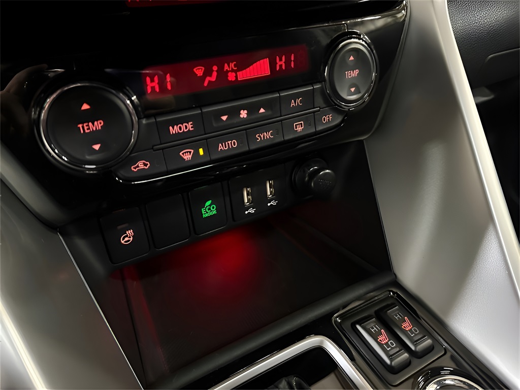 2025 Mitsubishi Eclipse Cross SEL photo 20