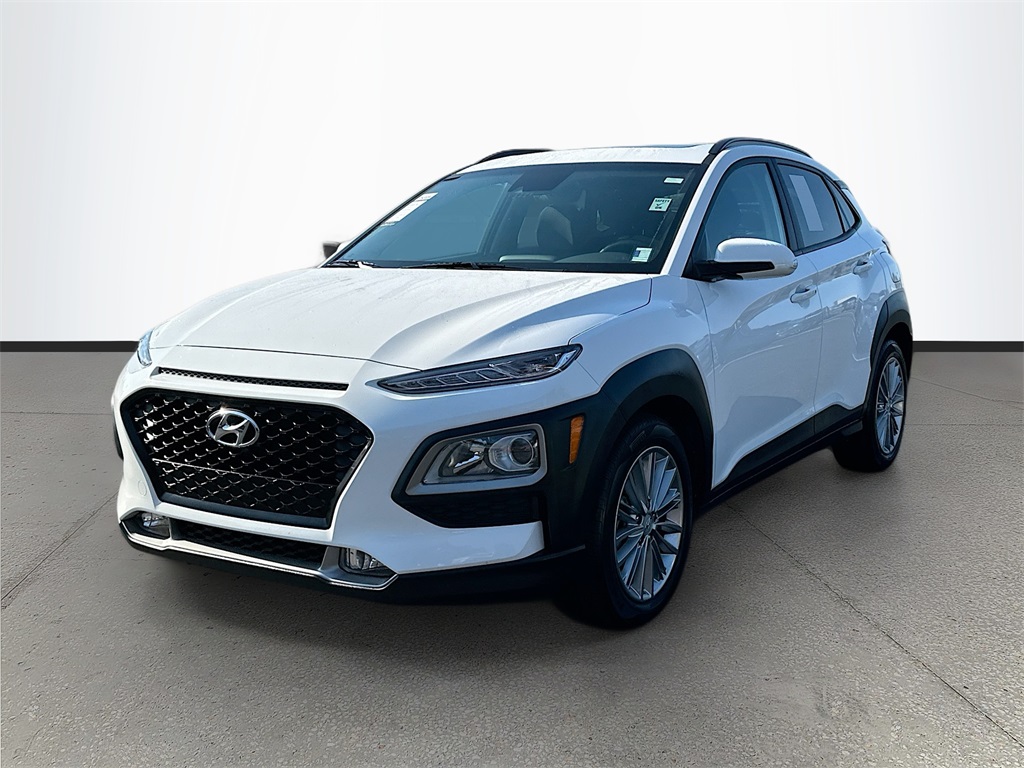 2021 Hyundai Kona SEL Plus photo 2