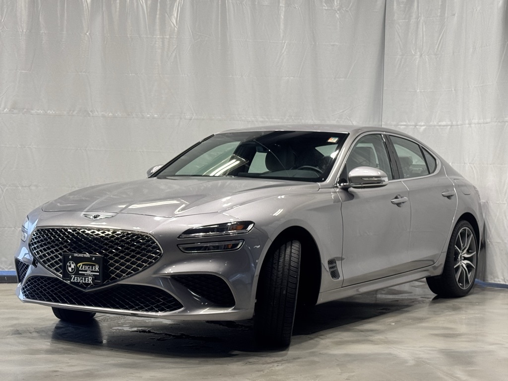 2025 Genesis G70 2.5T photo 3