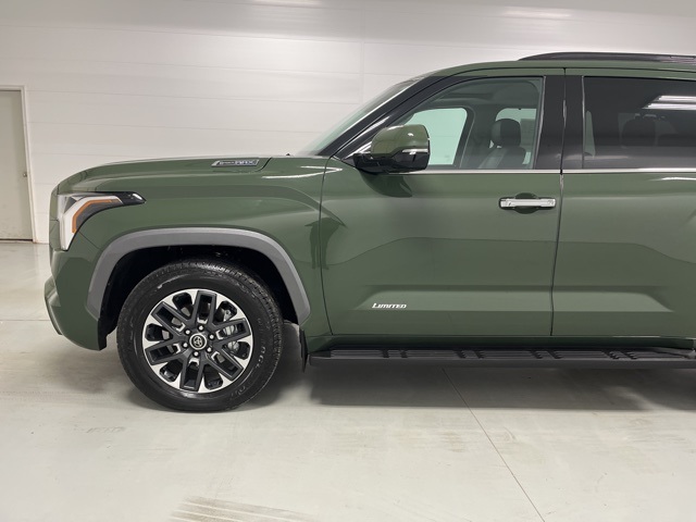 2023 Toyota Sequoia Limited photo 3