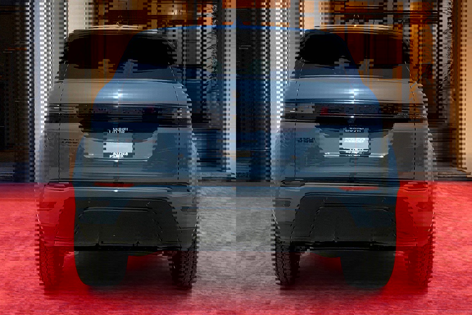 2026 Land Rover Range Rover Evoque S photo 4