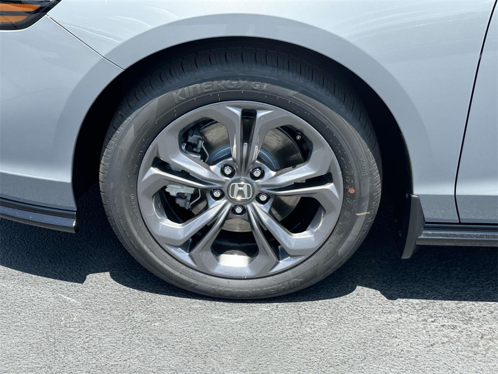 2025 Honda Accord Hybrid EX-L photo 27
