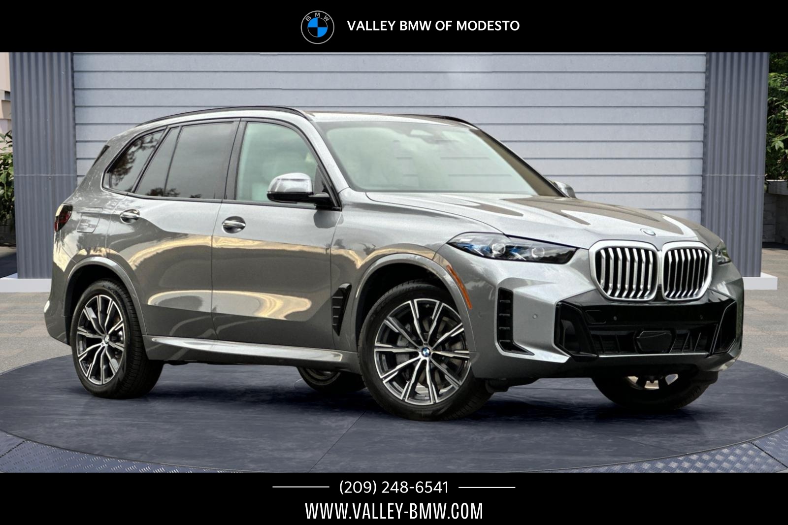 2026 BMW X5 40i's photo