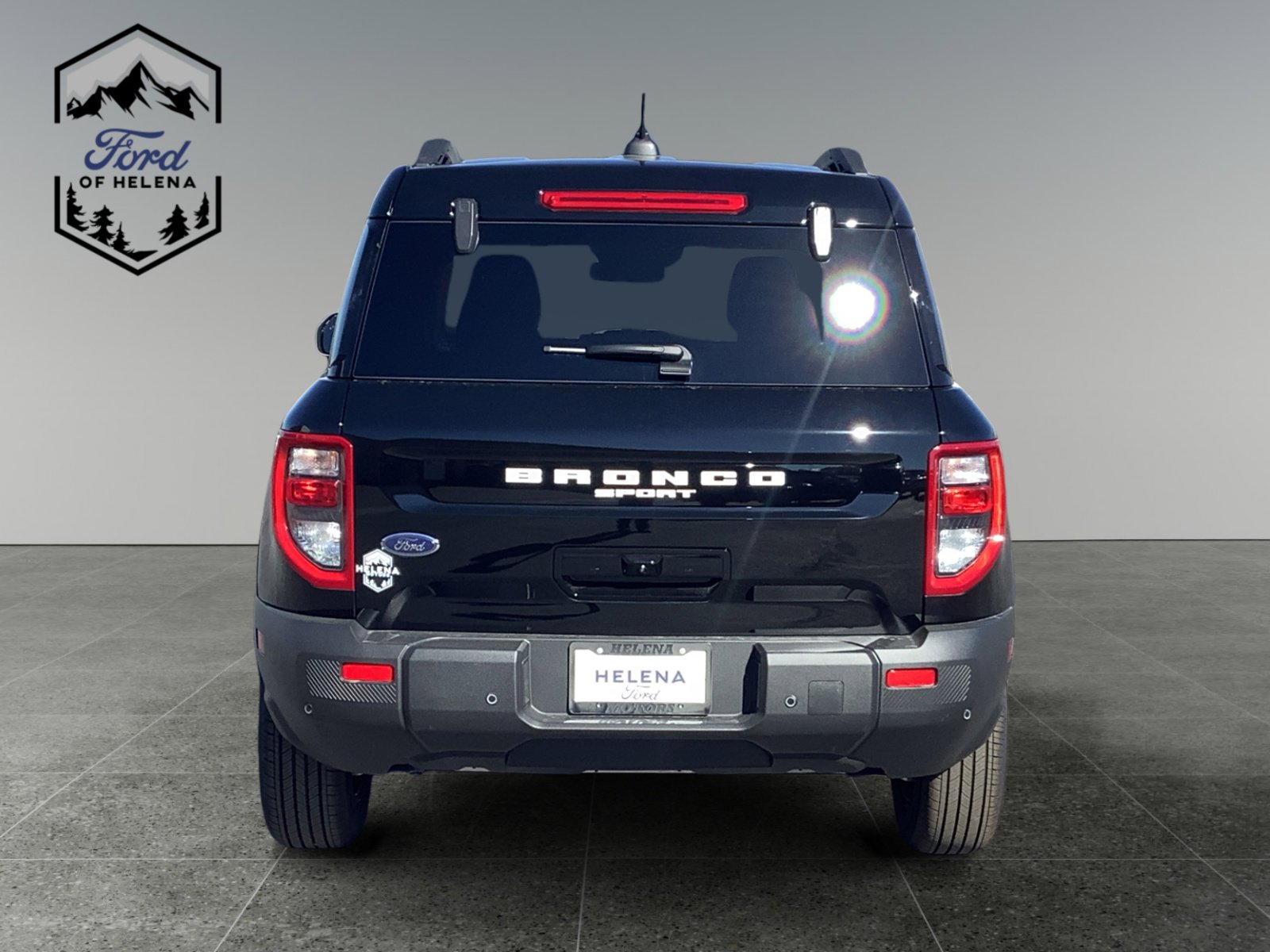 2025 Ford Bronco Sport Outer Banks photo 3