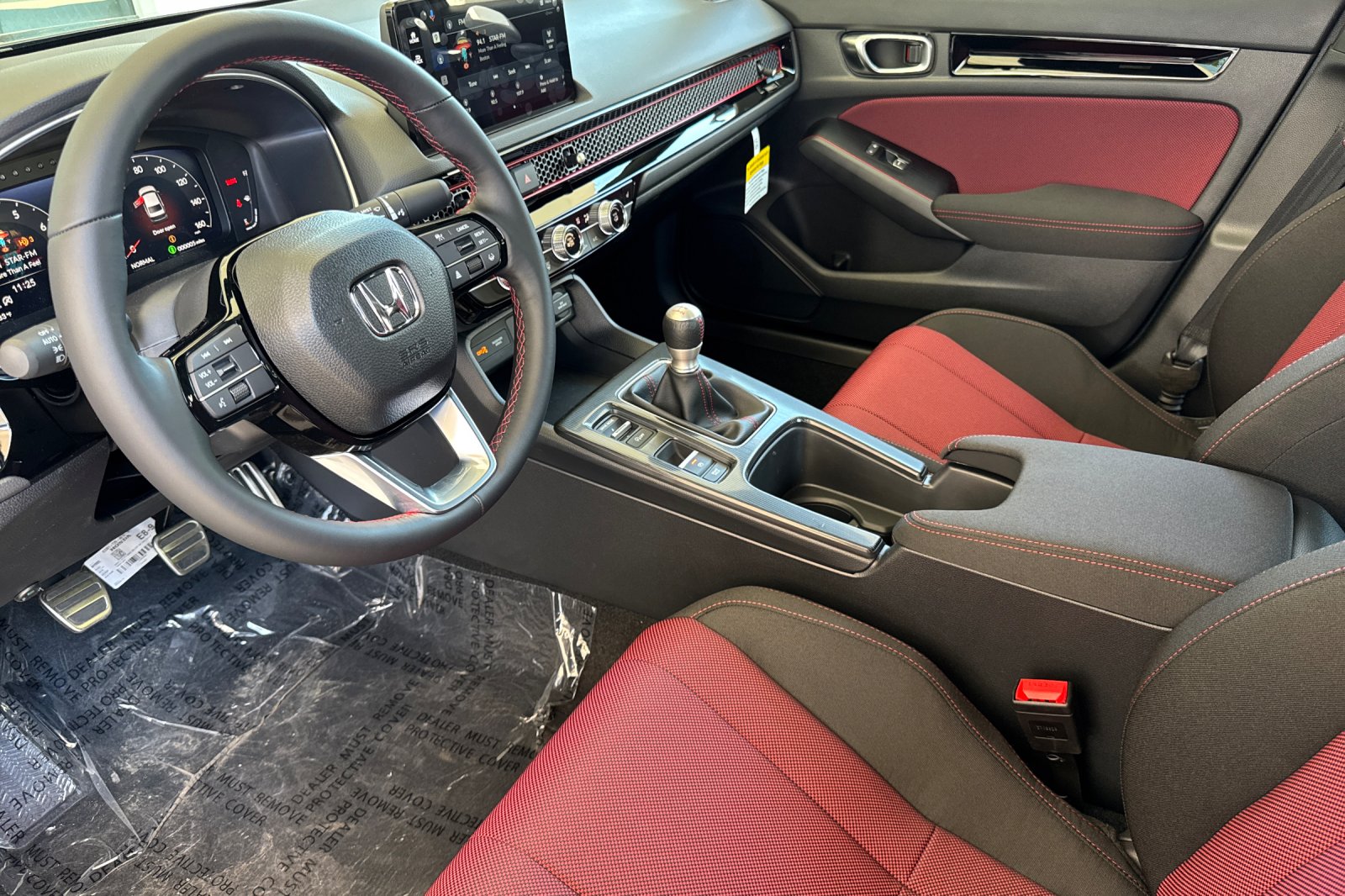 2026 Honda Civic Si photo 7