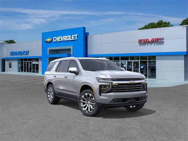 2026 Chevrolet Tahoe Premier's photo