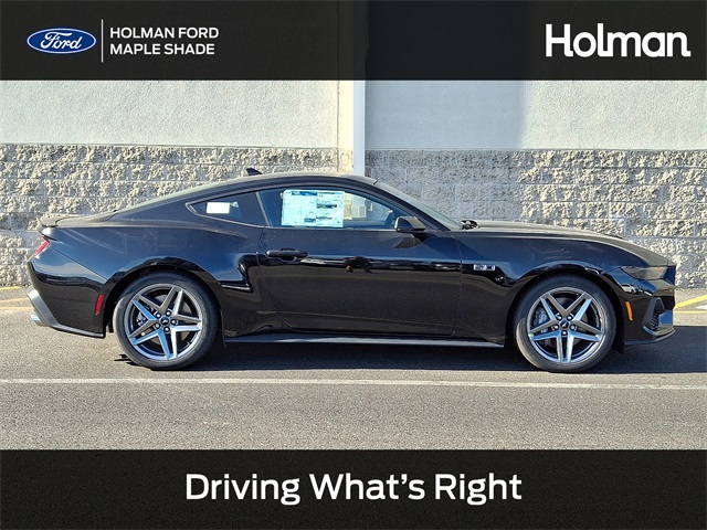 2025 Ford Mustang GT Premium's photo