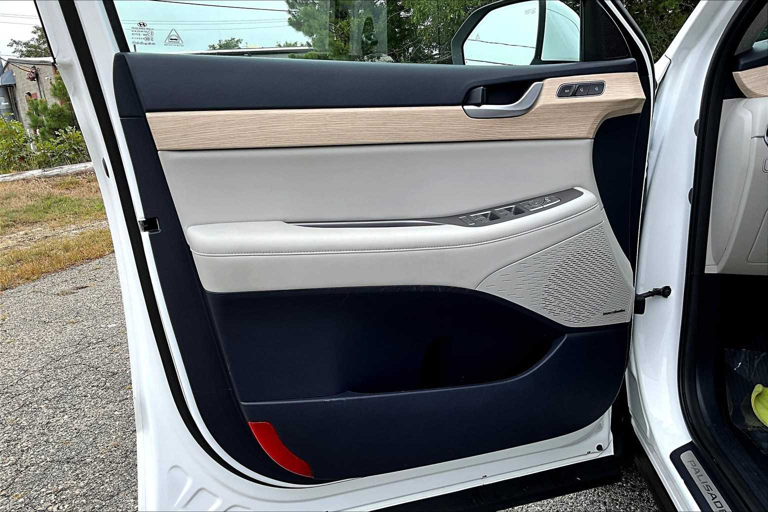 2024 Hyundai Palisade Limited photo 20