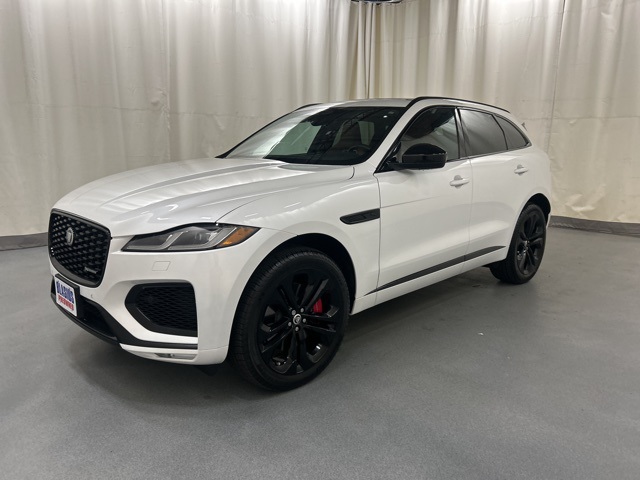 2025 Jaguar F-PACE P400 R-Dynamic S photo 2
