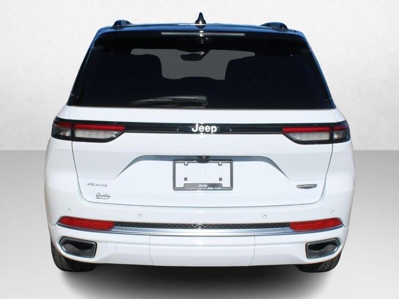 2024 Jeep Grand Cherokee Summit Reserve photo 4
