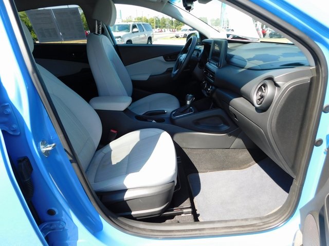 2022 Hyundai Kona SEL photo 15
