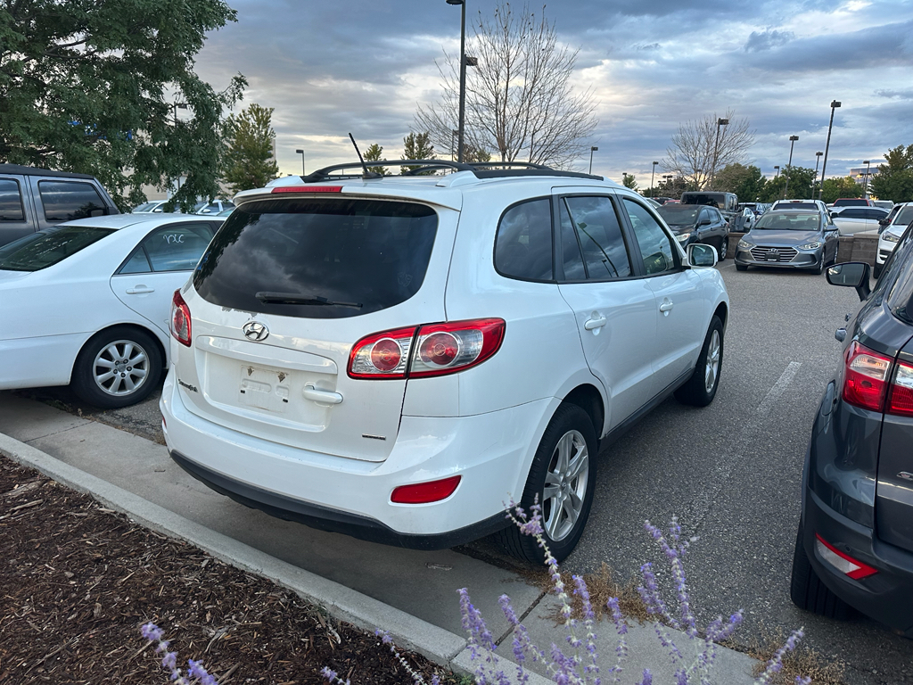 2012 Hyundai Santa Fe SE photo 4