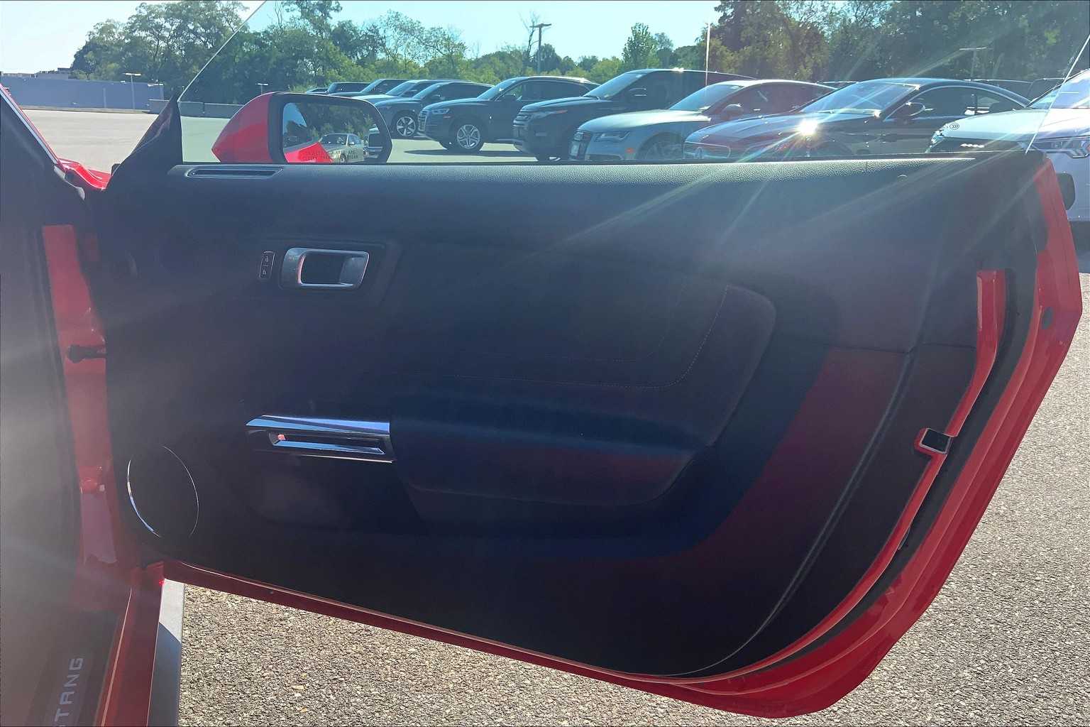 2020 Ford Mustang GT Premium photo 20
