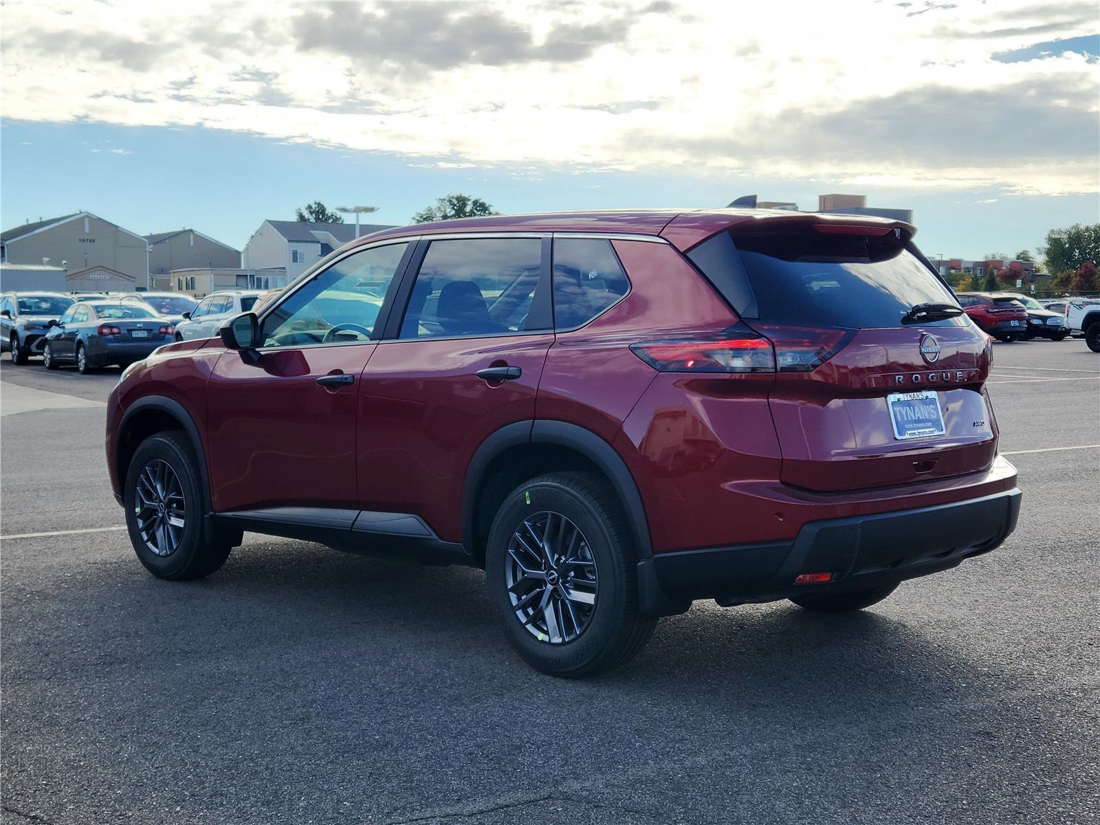 2026 Nissan Rogue S photo 3