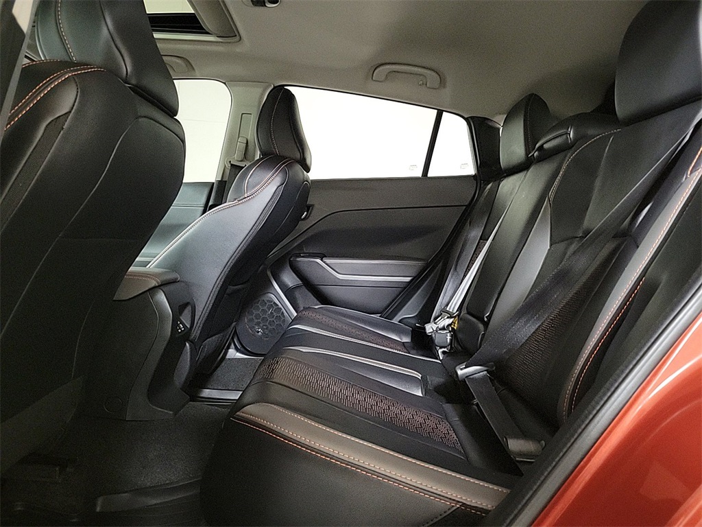 2024 SUBARU CROSSTREK - Image 15