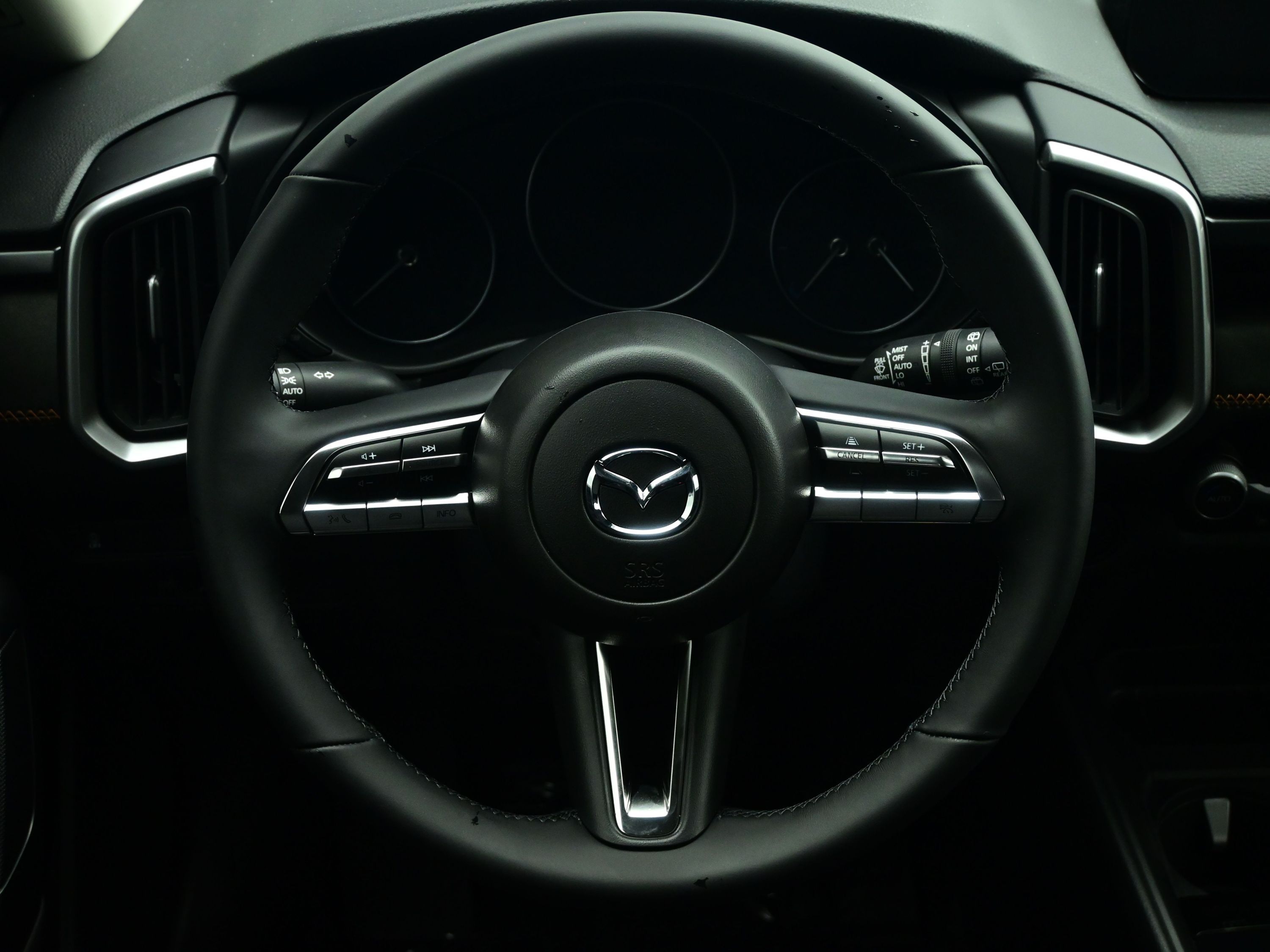 2025 Mazda CX-50 Premium photo 2