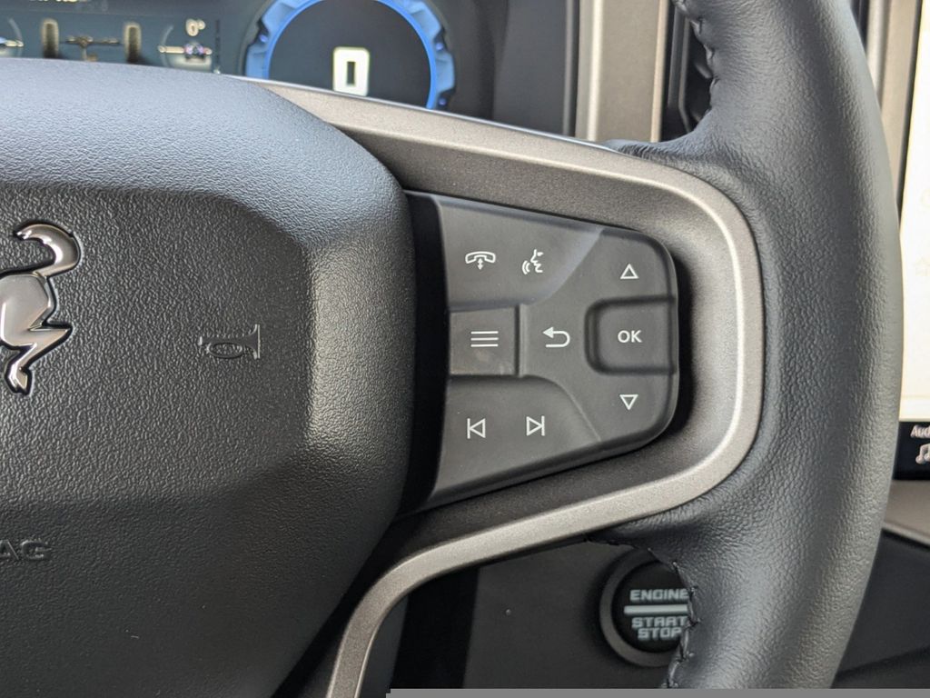2025 Ford Bronco Outer Banks photo 27