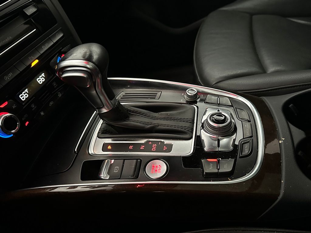 2013 Audi Q5 3.0T Premium Plus photo 11