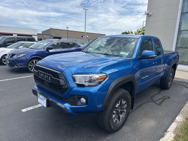2018 Toyota Tacoma TRD Off-Road photo 6