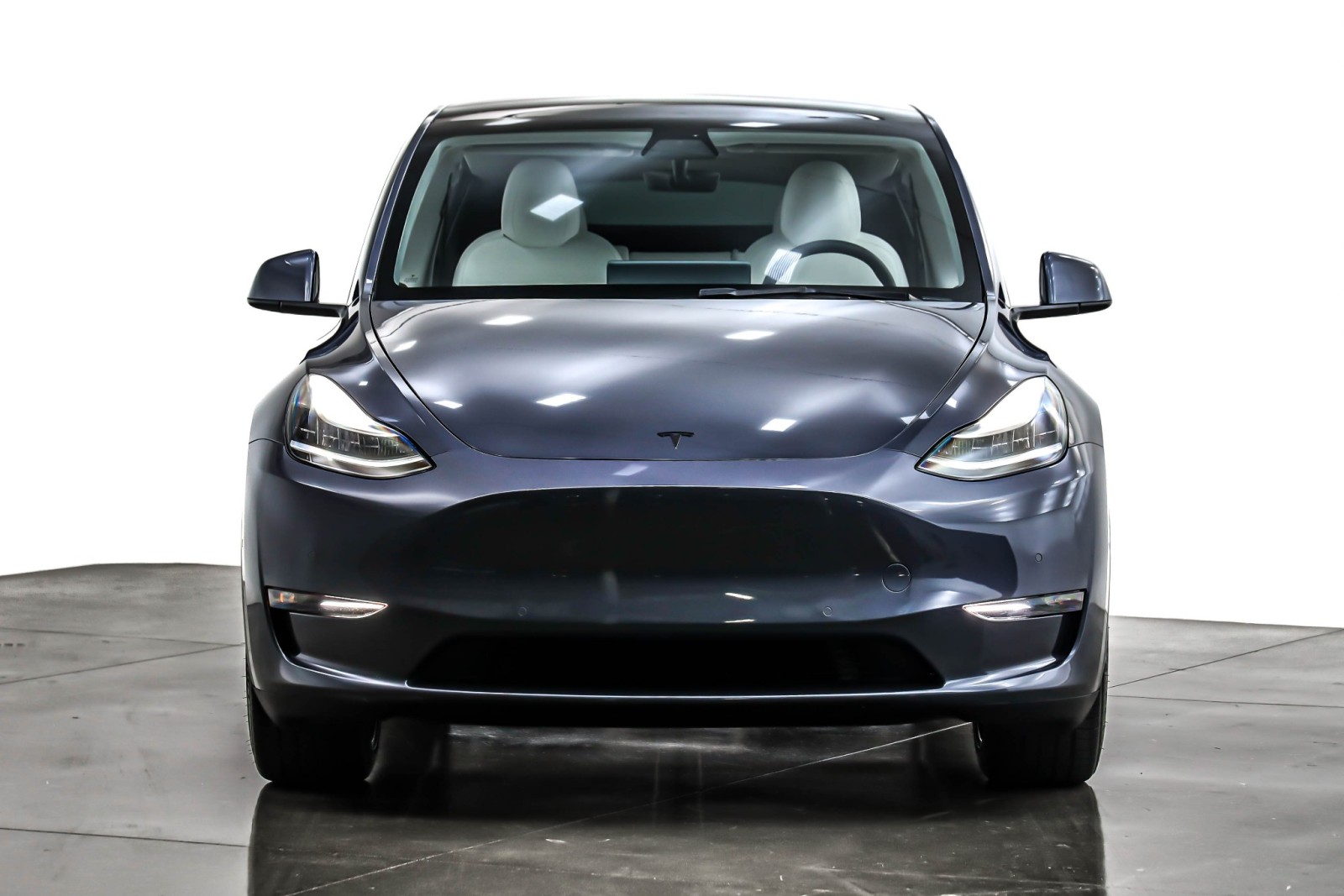 Used 2021 Tesla Model Y Standard Range with VIN 5YJYGDED2MF123145 for sale in Kansas City