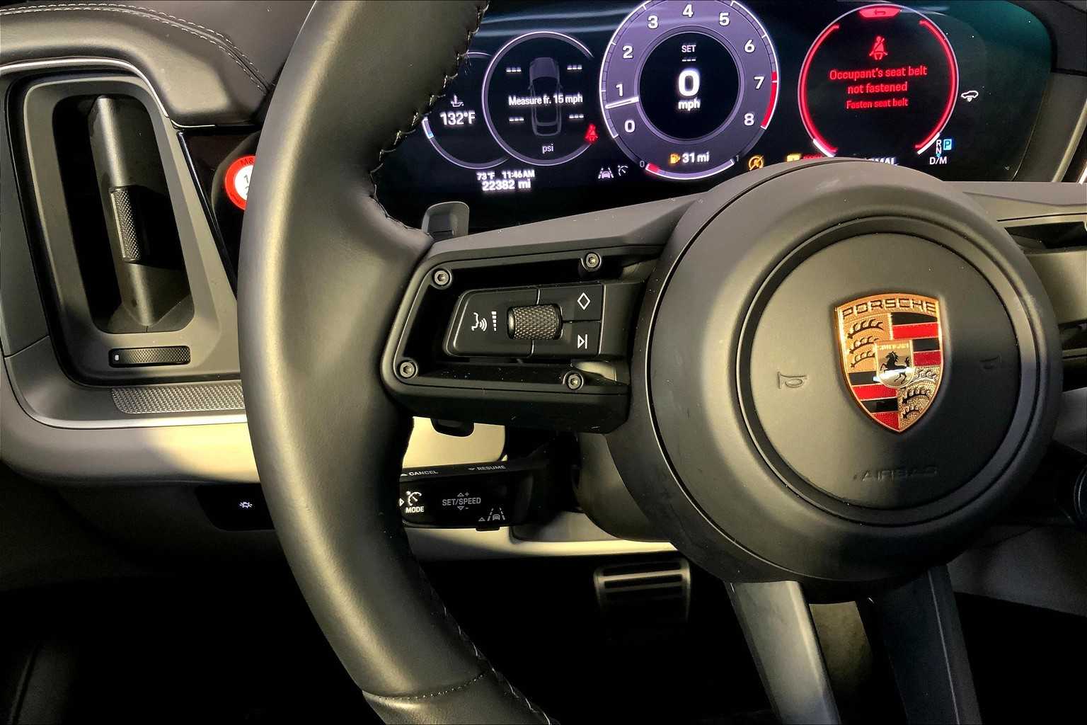 2024 Porsche Cayenne S Coupe photo 23